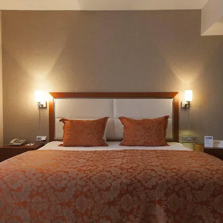 Houston 4*