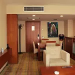 Houston 4*