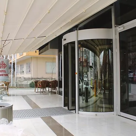 Houston Hotel 4*