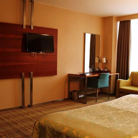 Houston 4* アンカラ
